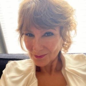 Meet your Posher, Cheryl